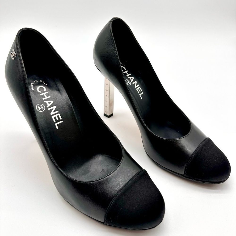 Chanel Collection Black Leather Satin Cap Toe Metal Ruler Heels Pumps EU37.5 US7 - Picture 2 of 12